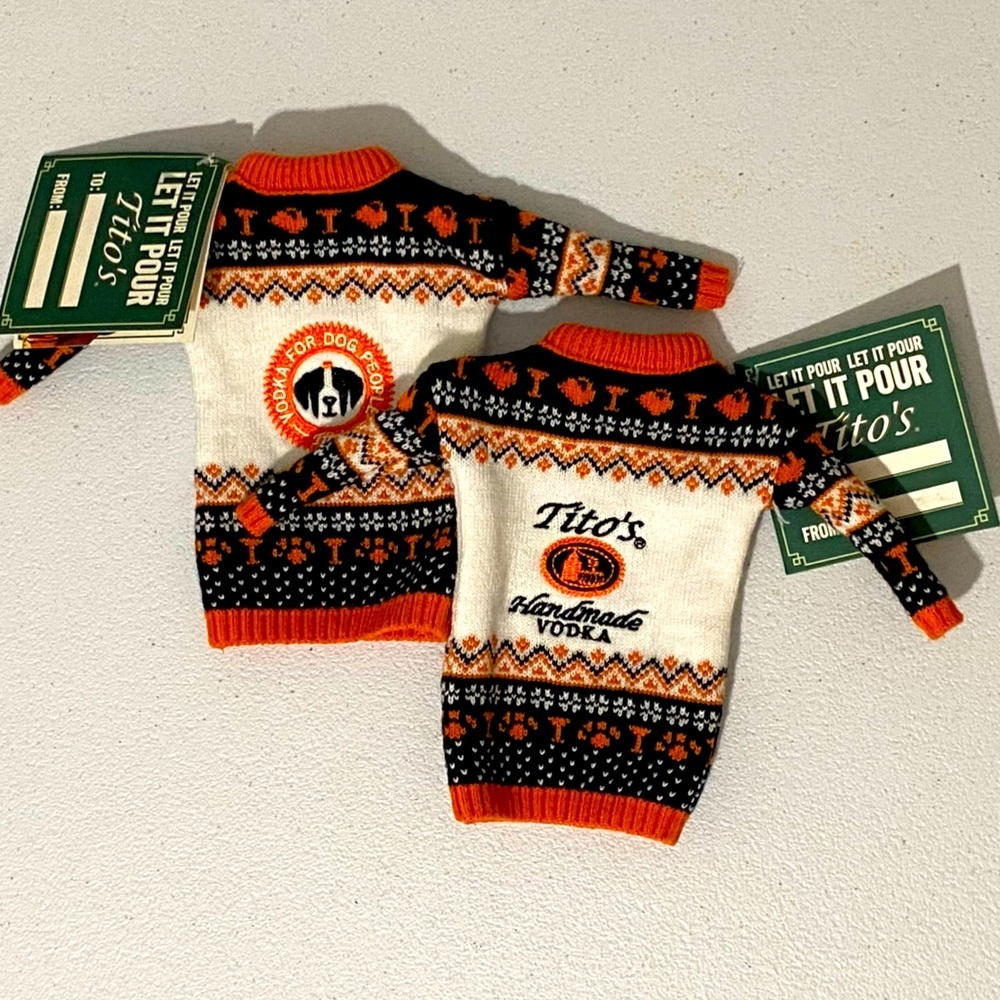 Titos Handmade Vodka Mini Ugly Sweaters Bottle Cozy New/Tags Embroidered Set/2